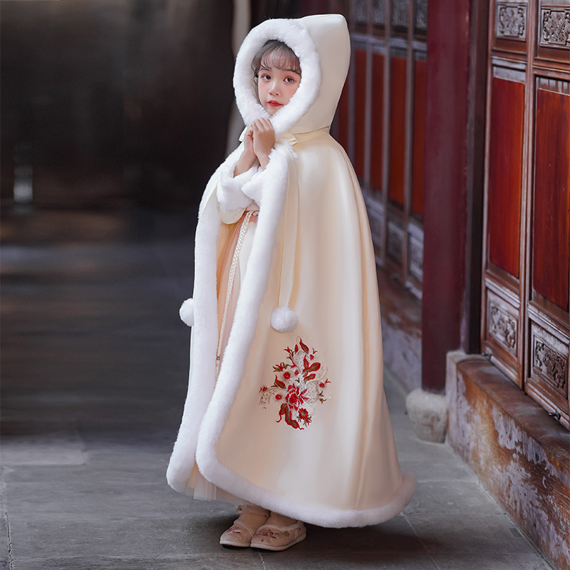 女童汉服披风秋冬中国风斗篷加厚外出防风披肩小女孩冬季婴幼儿外