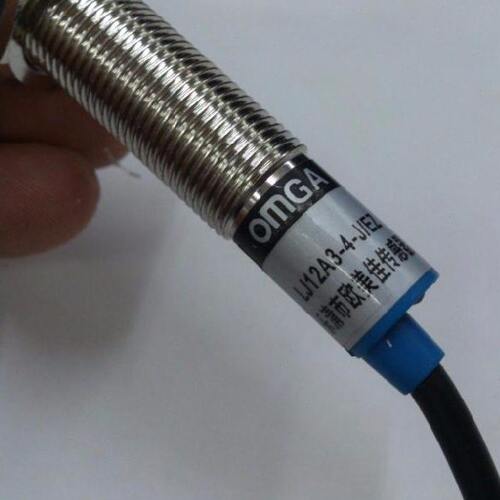 欧美佳OMGA 电感式接近开关 LJ12A3-4-J/EZ 交流二线常开型