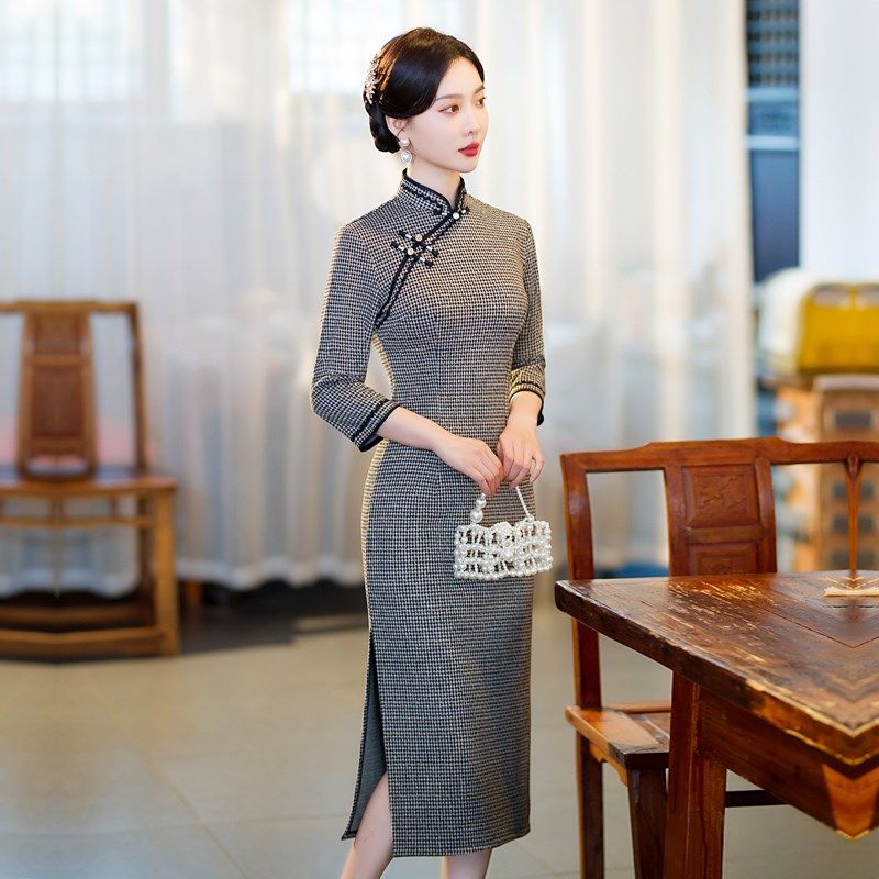 格子旗袍秋冬长袖保暖女装气质棉绒连衣裙中老年妈妈日常礼服大码