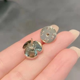 款 暗扣防走光胸针免缝神器衬衣衬衫 蝴蝶结小别针固定衣服扣子