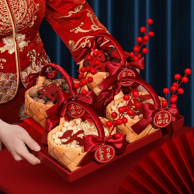 结婚婚房布置装饰早生贵子结婚压床摆件模具小提篮组合婚礼干果盒