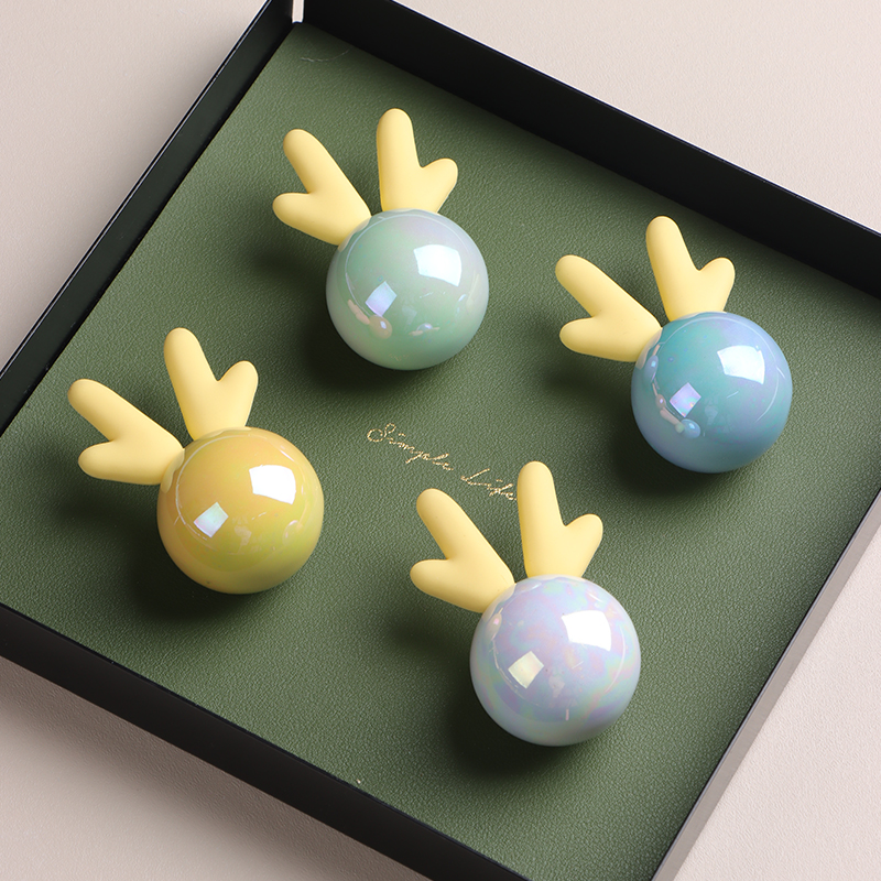 新款可爱小鹿拉手现代简约儿童房定制衣柜门橱柜子抽屉卡通小把手