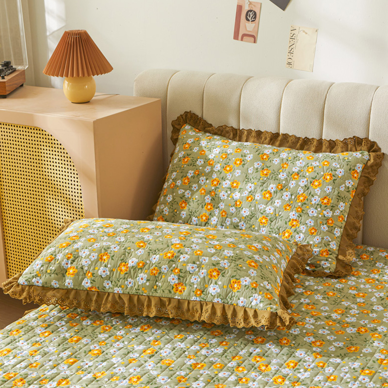 田园风小碎花夹棉枕套一对装绗缝加厚家用48x74cTm枕头芯套四季款