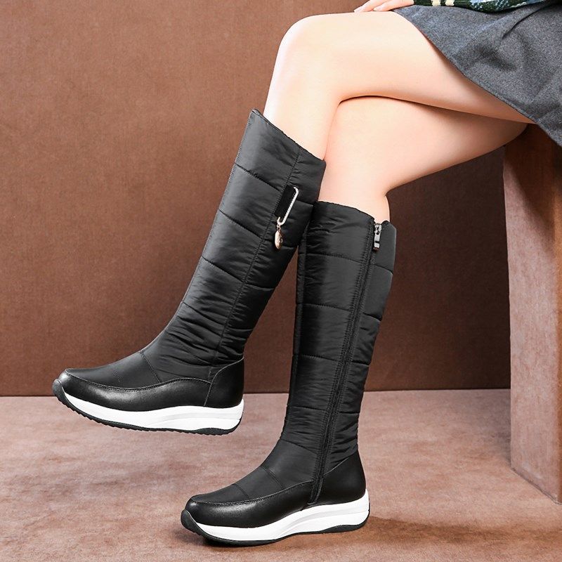 大码雪地靴高筒女靴平底冬季毛毛雪地鞋加绒棉鞋保暖长靴女士靴子