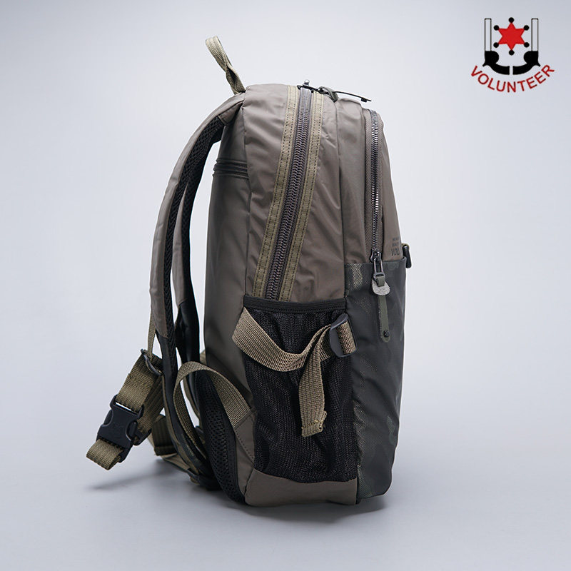 2021新款男士双肩背包通勤迷彩帆布牛津布个性潮流时尚男包大小号