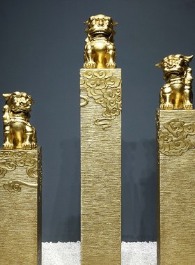 新中式摆件入户门玄关装饰栓马柱金色招财貔貅一对麒麟拴马桩立柱