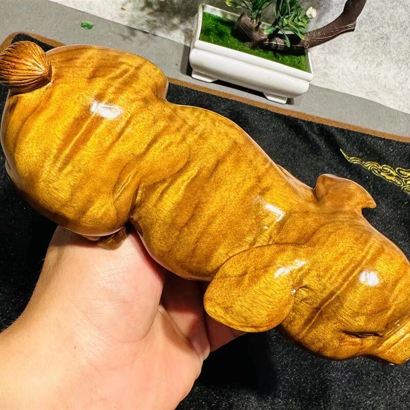 金丝楠木小摆件小叶桢楠金猪工艺品实木水波纹精致客厅装饰猪饰品