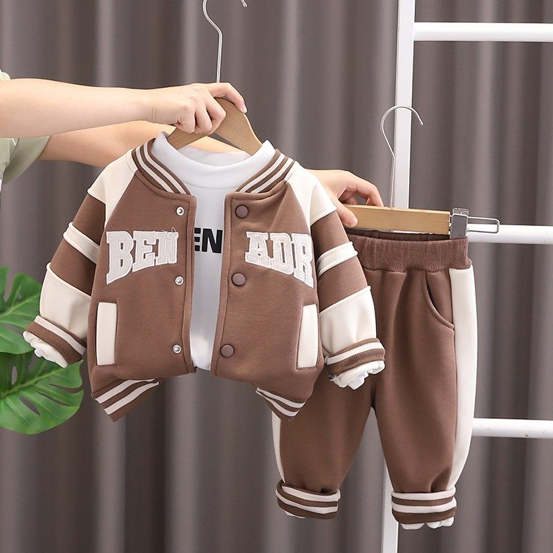男童秋冬装棒球服套装2024新款休闲宝宝冬季婴儿童一体绒三件套潮