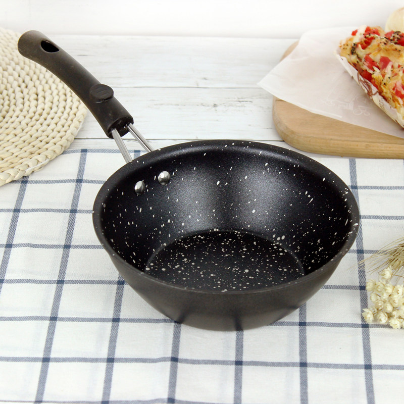 特厚铁锅麦饭石不粘锅18CM22CM宝宝辅食小平底煎锅炒锅不黏煮面锅