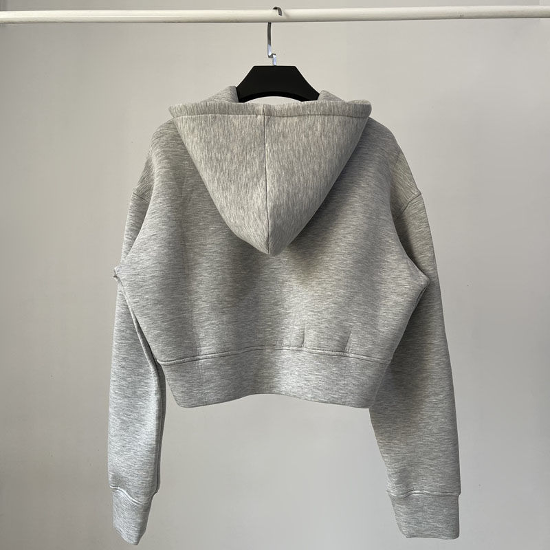 2026潮流美式辣妹纯色空气层料宽松连帽卫衣女春秋运动露脐短上衣