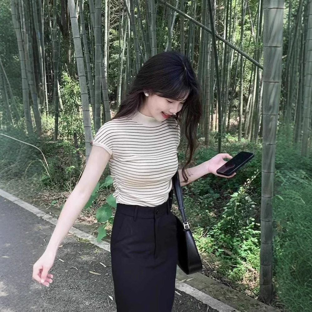 半高领条纹冰丝针织正肩短袖t恤女夏修身小众设计港味短款上衣薄