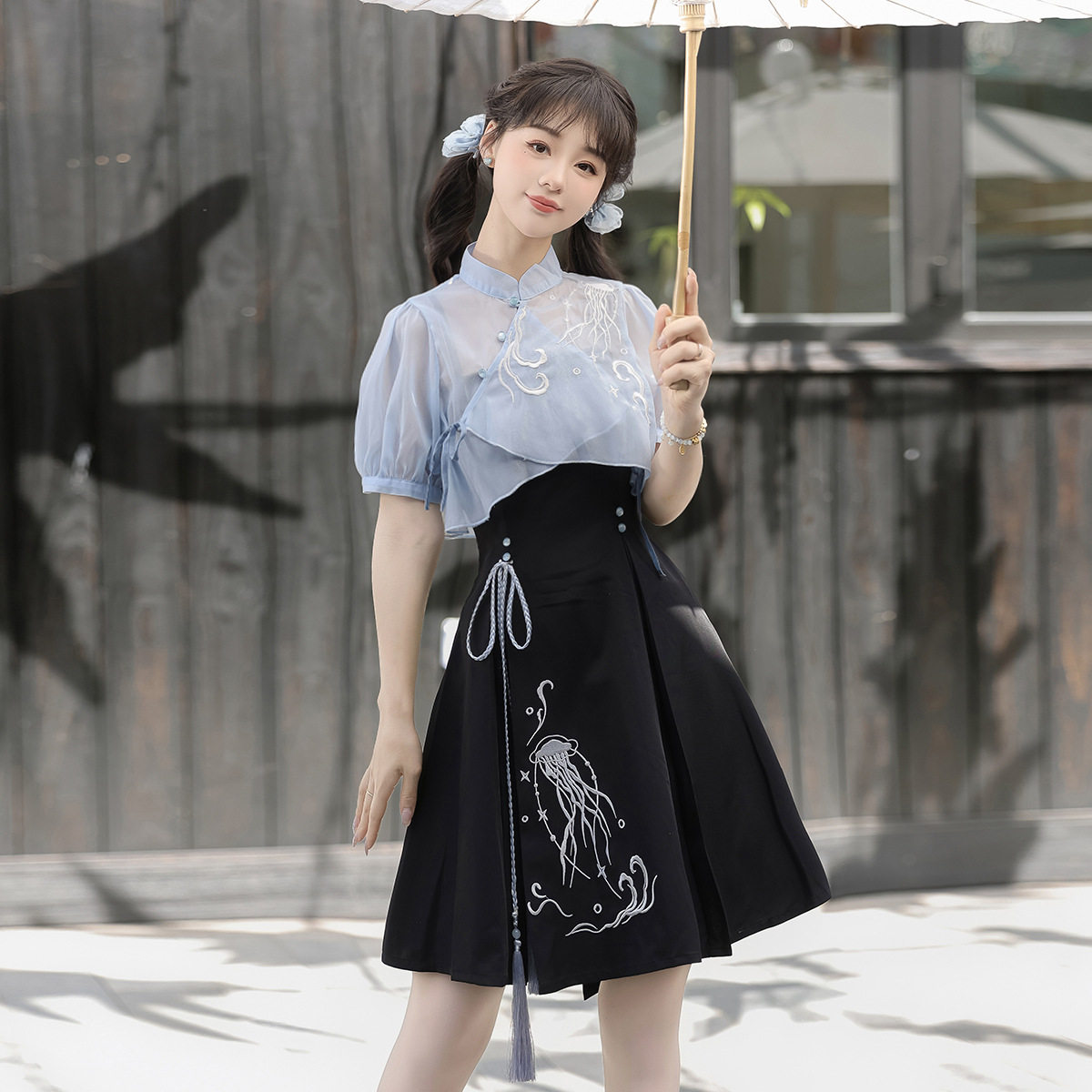 2026倚梦阁原创设计海月水母中国风汉元素女上衣吊带裙套装9537图片