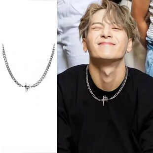 王嘉尔项链星芒百搭古巴吊坠设计小众高级感嘻哈痞帅钛钢男士配饰