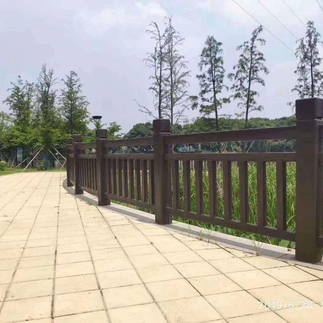 家装建材产品浩艺水泥构件桥梁建筑混凝土仿木纹栏杆制品厂家直销