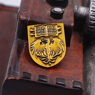 世界著名大学校徽常春藤高校纪念品礼物伯克利芝加哥牛津剑桥徽章