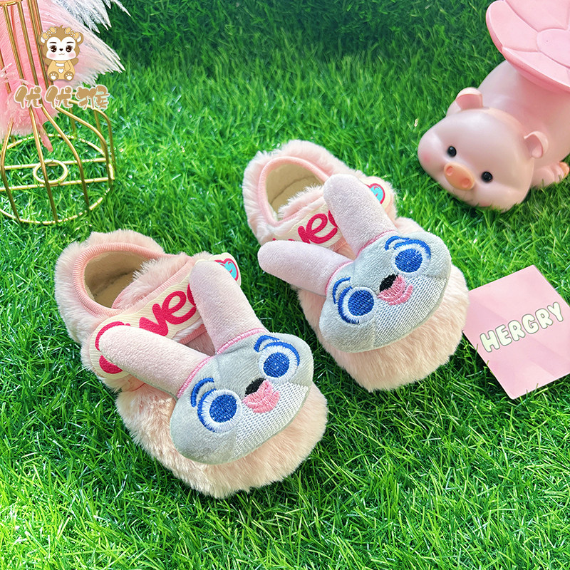 女童可爱卡通兔子毛毛鞋儿童女宝棉拖鞋包跟室内家居冬季2025新款