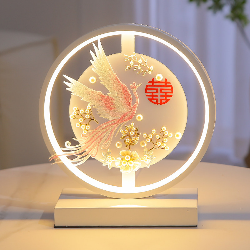 结婚台灯卧室床头灯婚房陪嫁灯婚庆创意长明灯新婚送闺蜜新娘礼物