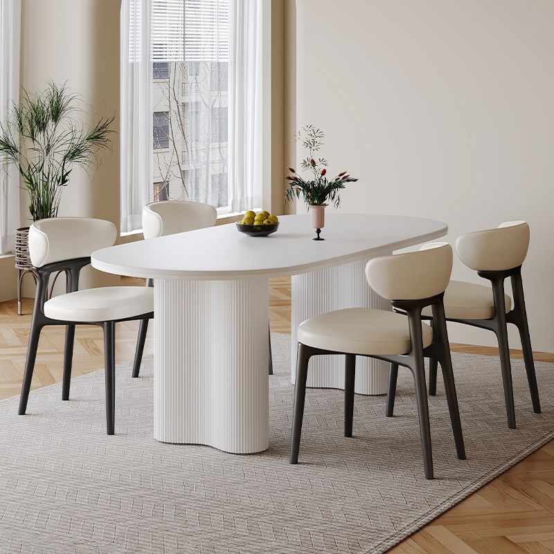 法式奶油b风实木岩板餐桌轻奢家用现代简约小户型椭圆形餐桌椅组