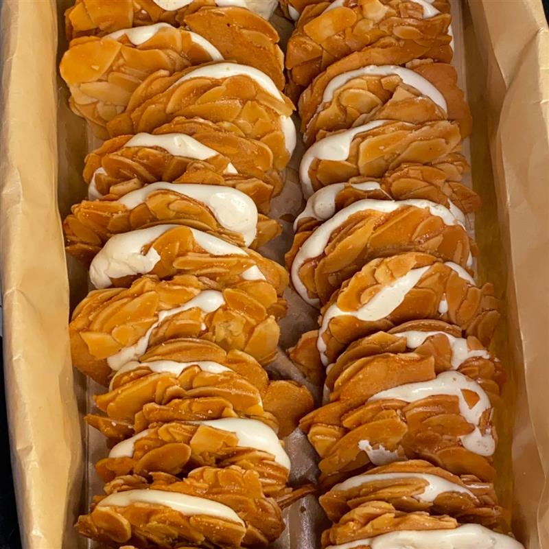 新货扁桃仁软心酥牛轧杏仁