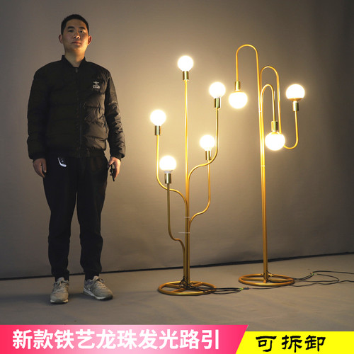 新款婚庆道具铁艺路引灯婚礼现场布置装饰T台路引摆件发光路引灯