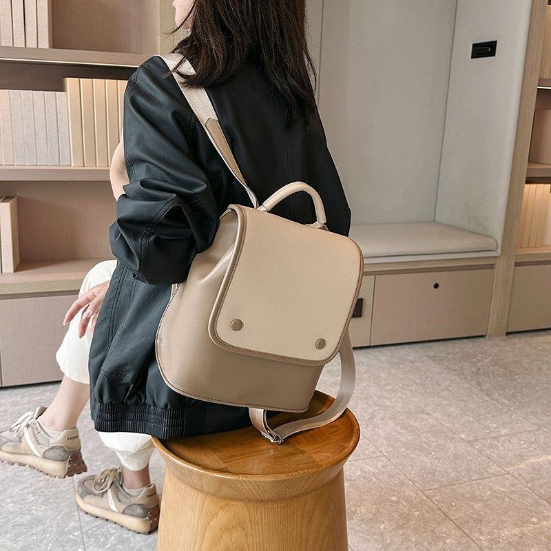 极简百搭双肩包简约女大学生小A巧学院风撞色背包韩系包盖式软皮