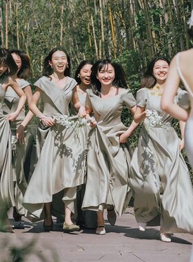 2024新款秋冬胖mm绿色森系伴娘服小个子主持人气场大码缎面裙