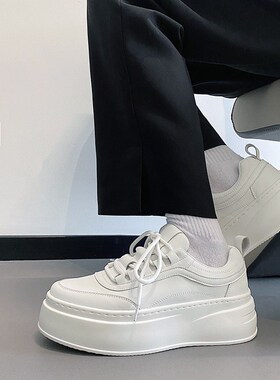 男士小白鞋夏季小众设计全白高级感白色松糕厚底纯白增高黑色板鞋