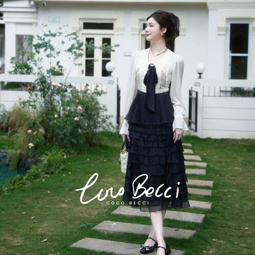 COCO BECCI【圆舞曲】重工拼接蕾丝雪纺气质连衣裙