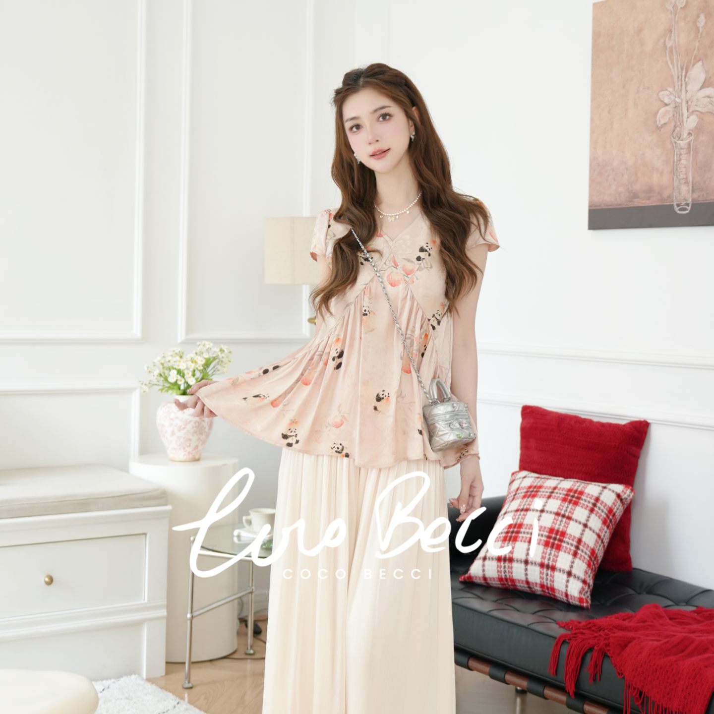 COCO BECCI【蜜桃小熊猫】100粘纤新中式国风熊猫抱桃小衫短袖女