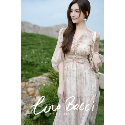 COCO BECCI【蔷薇信鸽】法式碎花木耳边气质连衣裙女2026夏季薄款