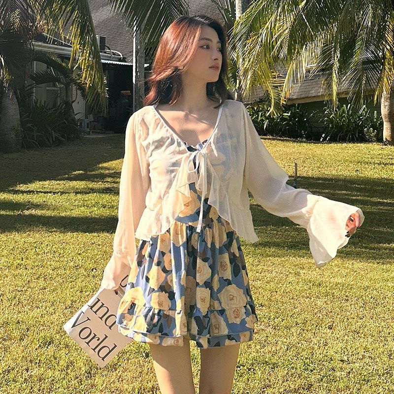 连体长袖罩衫保守微胖女孩遮肉泡温泉油彩高级感游泳衣泳衣女大码