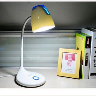 良亮护眼书桌台灯卧室床头插电式按键老式老人覆古护眼灯学生学习