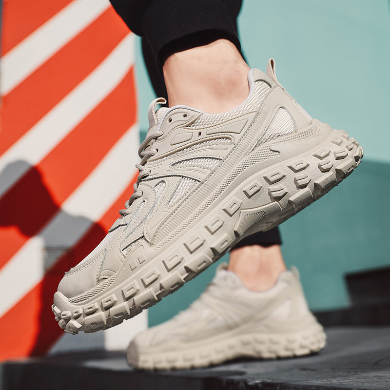 春季男鞋2026新款黑色运动休闲工作上班防水防滑耐磨耐穿劳保潮鞋