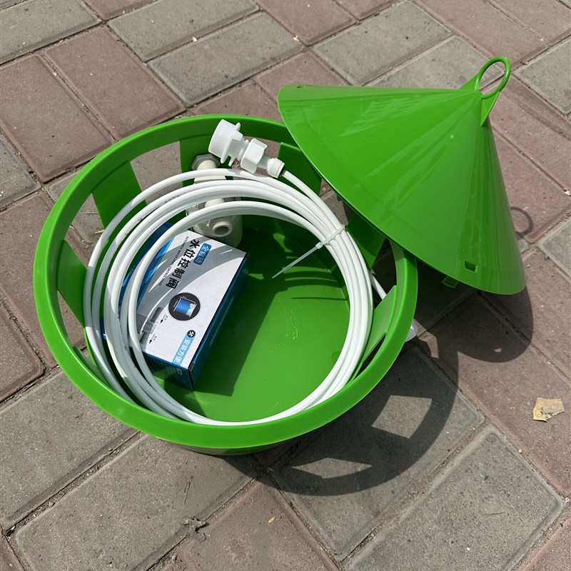 新款九孔鸽子自动饮水器蓄信鸽水壶自动流水水满自停鸽子用品用具