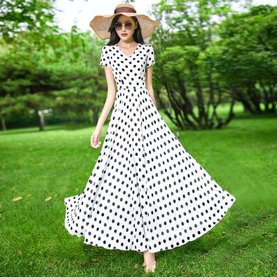 白色波点雪纺连衣裙2024新款夏收腰显瘦大摆长裙子法式长款到脚踝