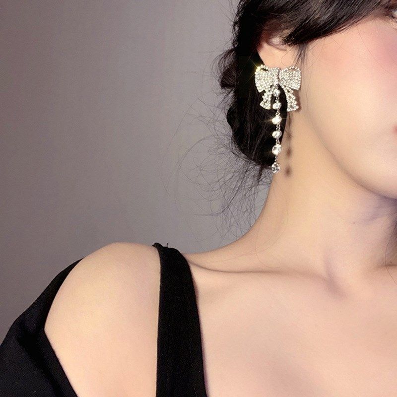 宫廷风时尚设计满钻蝴蝶结流苏耳坠网红简约百搭耳钉耳环