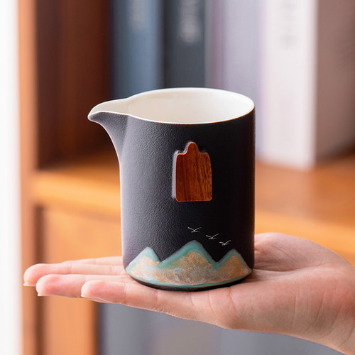 手绘陶瓷公道杯防烫功夫茶海单个家用高档茶具配件泡茶公杯分茶器