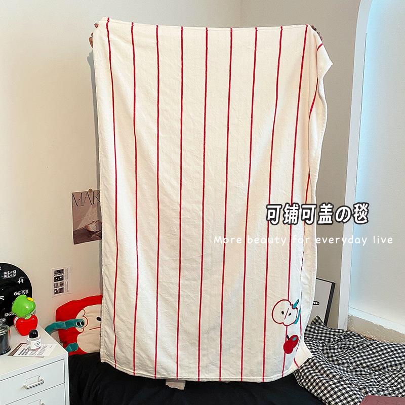 午睡毯抱枕二合一办公室工位午休空调毯子夏季珊瑚绒毛毯沙发盖毯