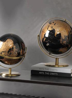 斯堪的纳维亚无障碍豪华环球装饰品创意高端客厅酒柜办公室书房桌