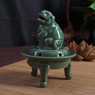云间青瓷狮香炉狻猊陶瓷熏香盘托家用室内檀沉香线香插摆件礼品