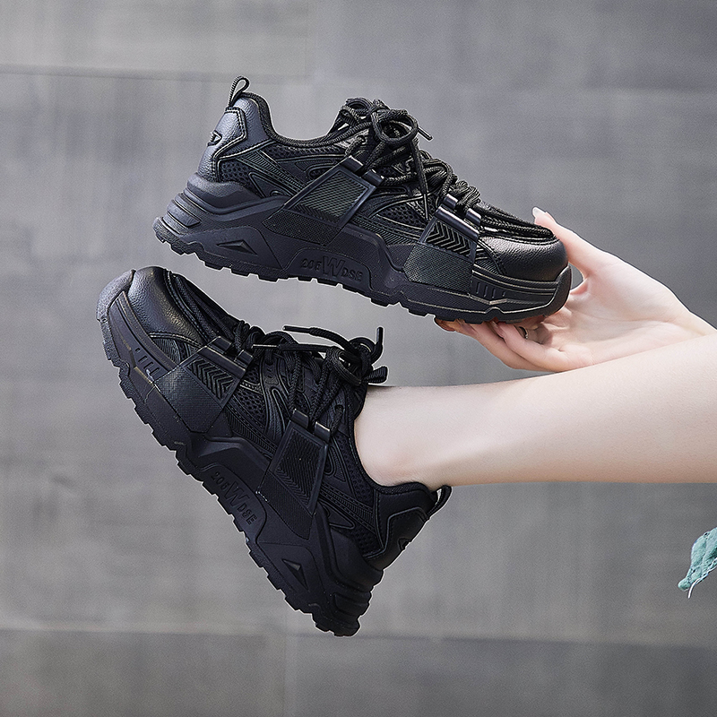 劳保鞋女款轻便新款钢头透气女士夏季超轻女式工作防砸钢包头夏天