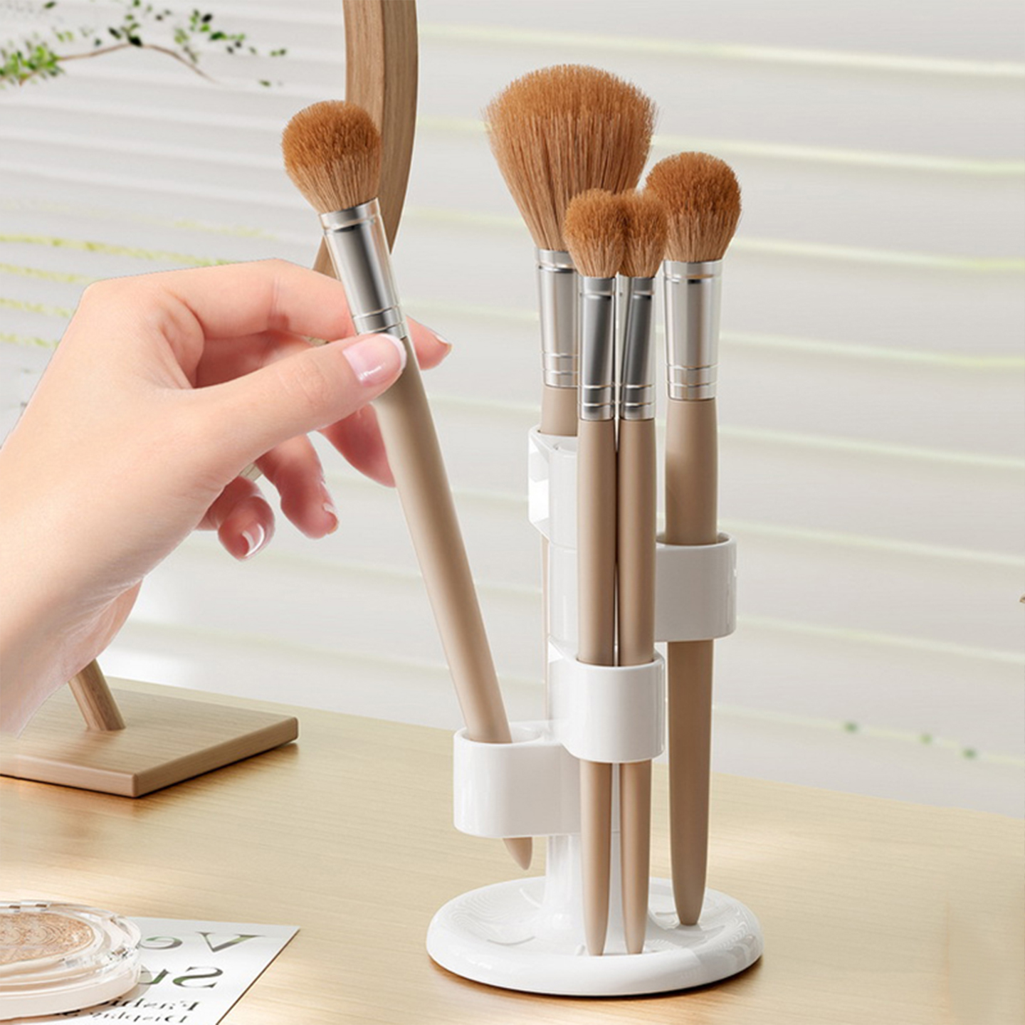 多层旋转笔筒架多功能收纳神器