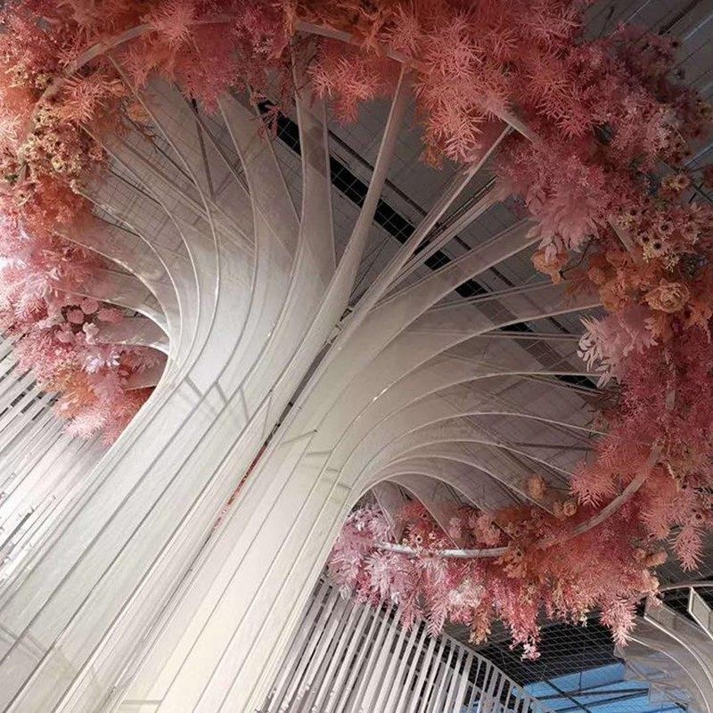 新款婚庆铁艺道具气宇轩昂吊顶婚礼布置酒店宴会厅主舞台装饰挂件