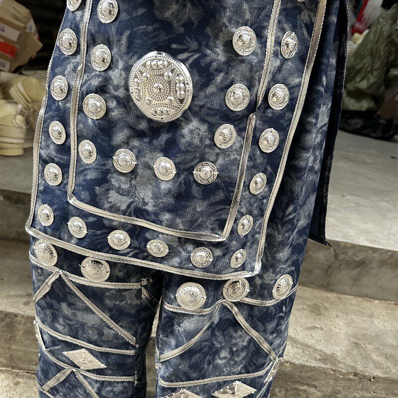 龙葵民族新款摄影服男苗族服饰少数民族服装旅拍摄影演出男生套装