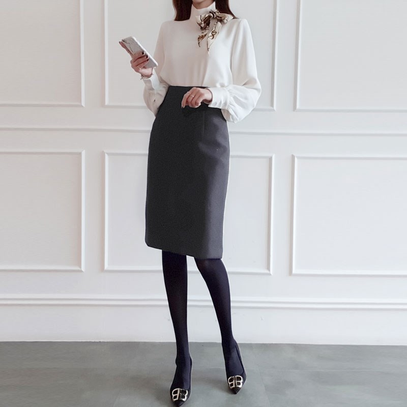 毛呢半身裙2024秋冬新品女高腰修身OL包臀裙显瘦遮跨中长一步裙子