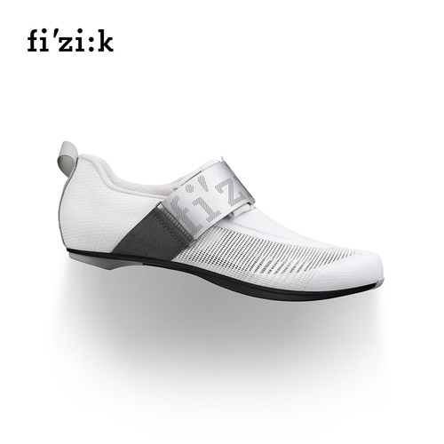 fizik铁三骑行鞋碳纤维底
