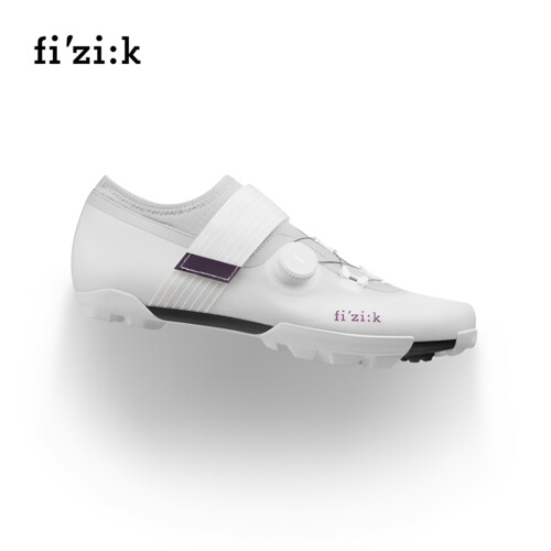 意大利FIZIK锁鞋碳底Li2旋钮