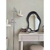 北欧异形led防雾卫浴镜网红ins风卧室桌面化妆镜轻奢不规则艺术镜