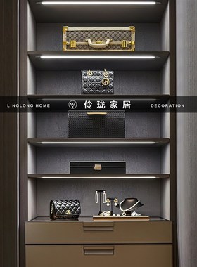轻奢样板间衣帽间衣柜包包收纳盒妆台饰品组合摆件道具展厅架陈设