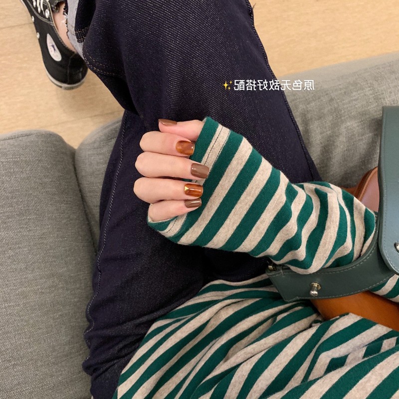 微胖女孩穿搭大码女装胖妹妹mm牛仔翻边秋冬高腰宽松显瘦直筒裤子